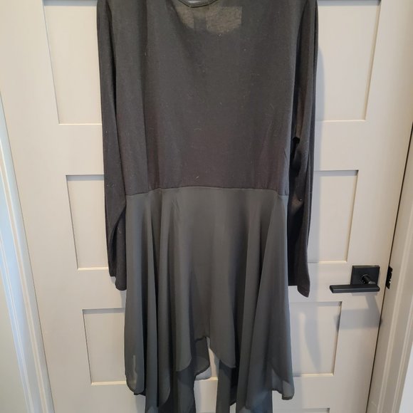 HOT TOPIC Black Tie Front Girls Drape Cardigan Size 3 - Picture 7 of 9